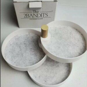 Jewelry Organizer Tray The 2Bandits 3-Tiered Catchall Plastic White NEW